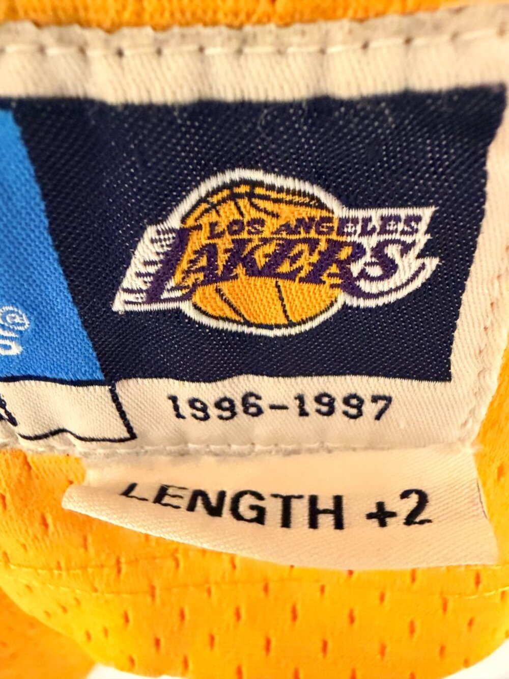 Adidas Kobe Bryant #8 Lakers Hardwood Classics Jersey XL +2 - Picture 5 of 16